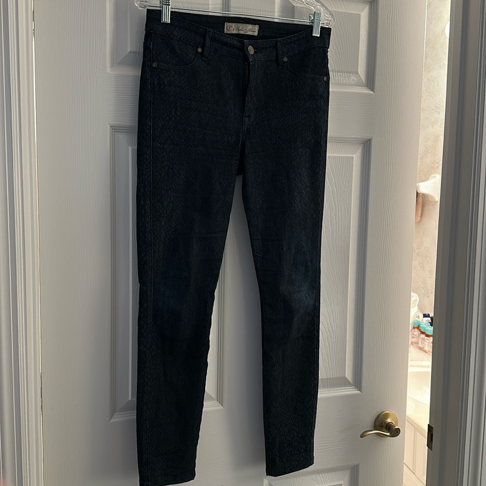Blue and Black Snake Skinned Patterned Legging Pants